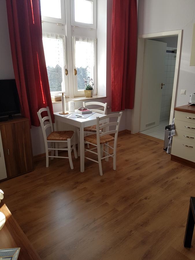 Apartamento Haus "Beuth" Bad Elster Exterior foto